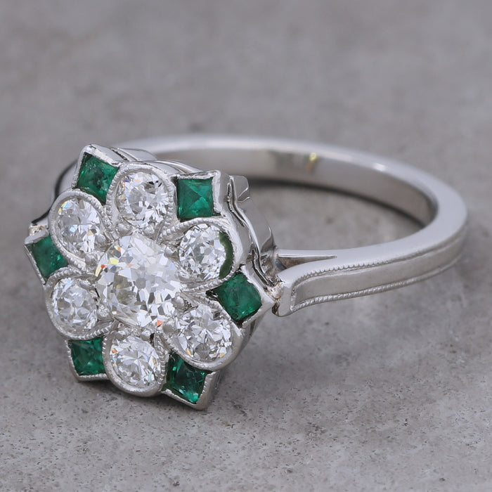 EMERALD & DIAMOND CLUSTER RING IN PLATINUM SIZE 3.5